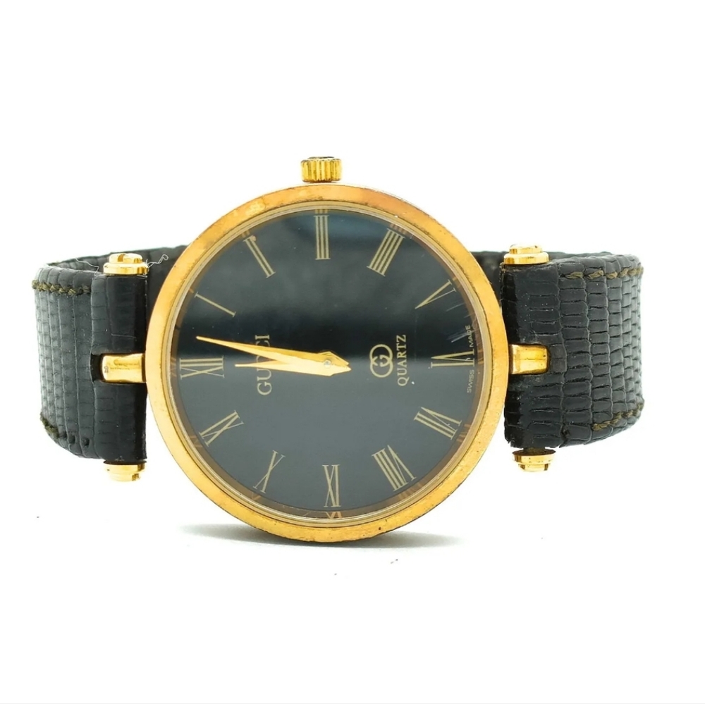 Gucci Watch Shelly line 30mm Unisex Black - Picture 2 of 9